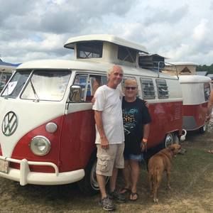 Meet your Posher, Sharon